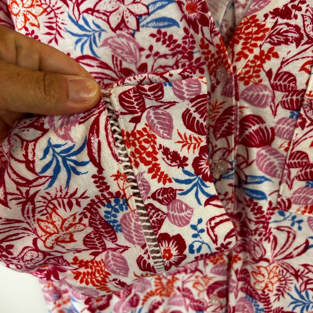 Woolovers linen blend floral women’s top - Picture 6 of 6